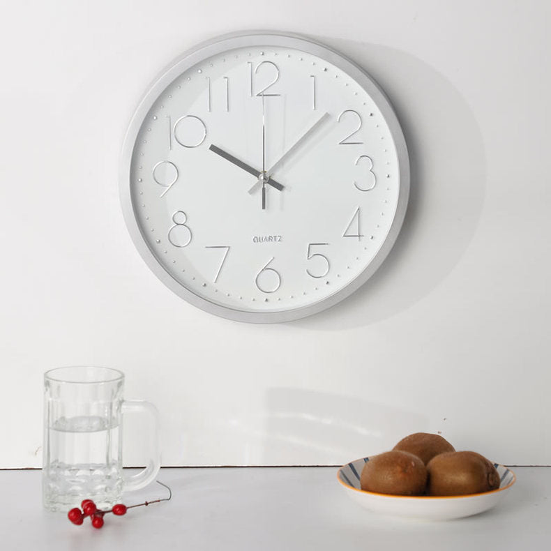 Horloge murale électronique silencieuse avec chiffres arabes 12"