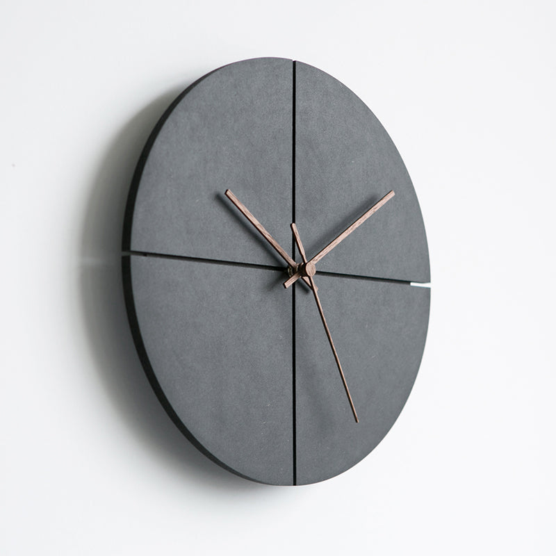 Horloge murale moderne et minimaliste